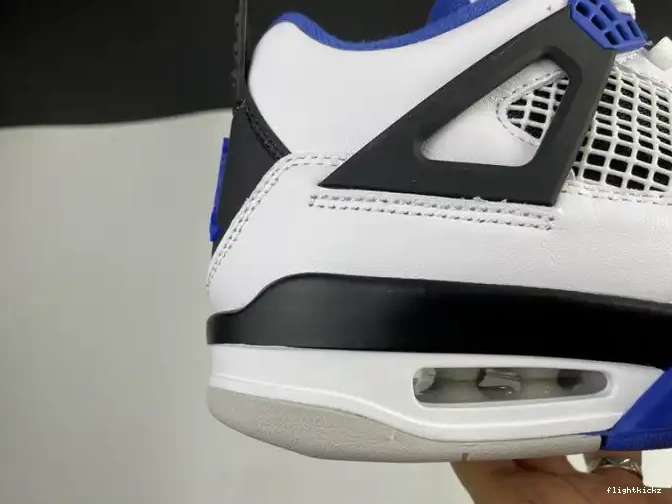 308497-117 Jordan (2017) 4 Motorsports Retro 0429
